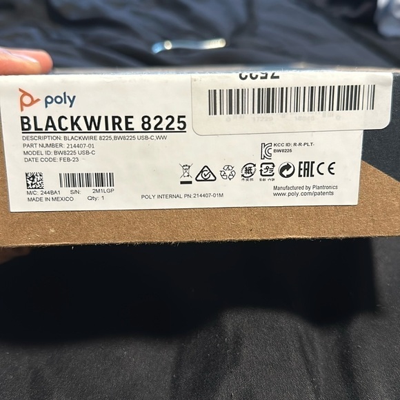 Poly Blackwire 8225 Premium Wired Headset (Plantronics) – Active Noise Canceling - Picture 8 of 8